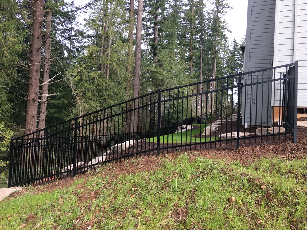 Gates & Fencing